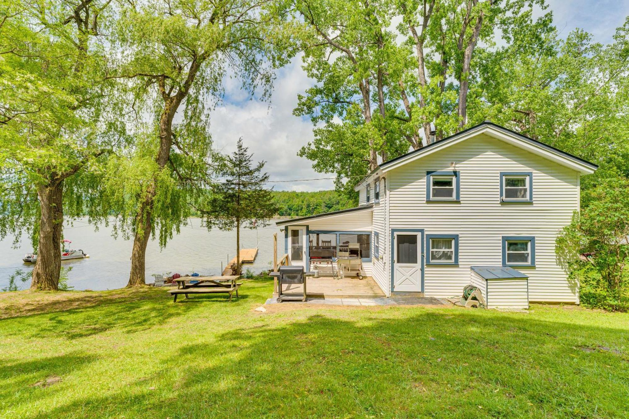 Waterfront Home On Lake Champlain With Dock And Kayaks Orwell Экстерьер фото